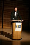 Bob Woodruff<br>at the Jed Foundation 4th. Annual Benefit at Carnegie Hall and the Essex House on 6-13-05.  photo by  Rob Rich copyright 2005 516-676-3939 robwayne1@aol.com