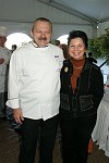 Gunter and Cherie Grossmann<br>at the 4th Annual Peconic Bay Winery Thanksgiving Barrel Tasting and auction to benefit the Wildllife Trust and the NYIT Culinary Arts Center at Peconic Bay vineyards in Cutchogue, N.Y. on 11-20-05. photo by Rob Rich copyright 2005 516-676-3939 robwayne1@aol.com,