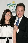 Rochelle Gores, Tom Arnold