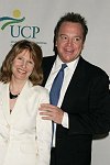 Donna Hanover, Tom Arnold